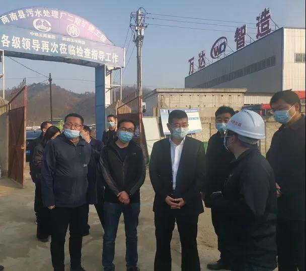 商南县委书记徐江博到水情形公司商南县污水处理厂调研