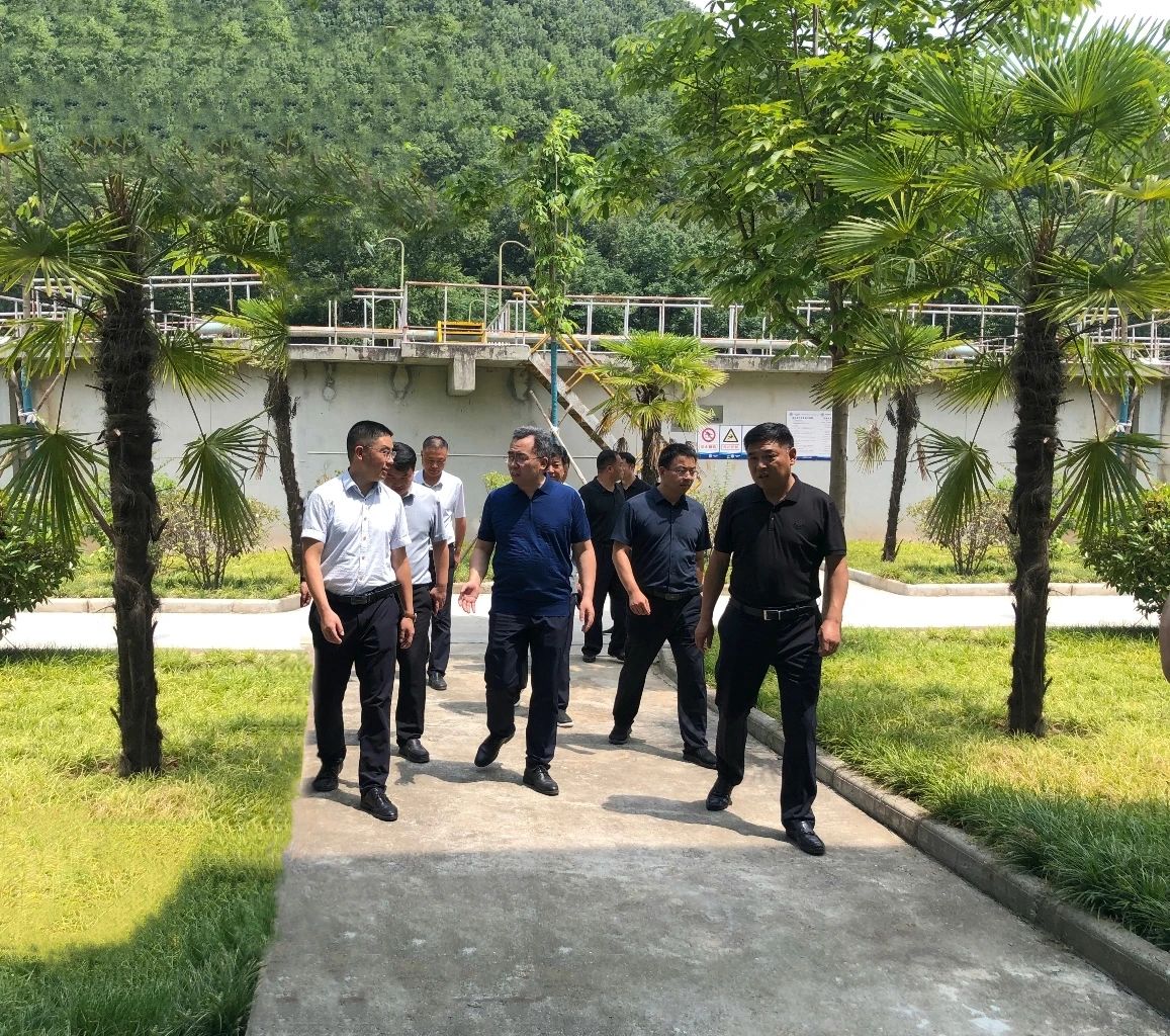 山阳县委副书记、县长李凌云到水情形山阳公司县城污水处理厂调研